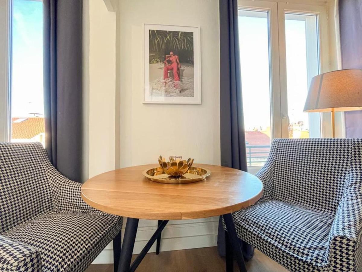 Suite Nairobi Villeurbanne Exteriör bild